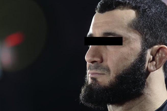 Mamed Ch. stracił prawo jazdy. Jechał po mieście ponad 150 km/h