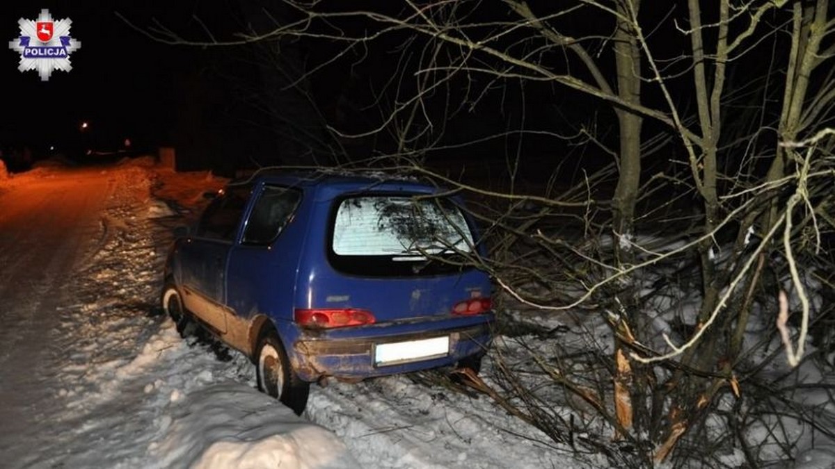 Trzciniec: kierowca nie miał prawa jazdy, ale to nic, bo i tak był pijany, ale to nic, bo i tak zasnął