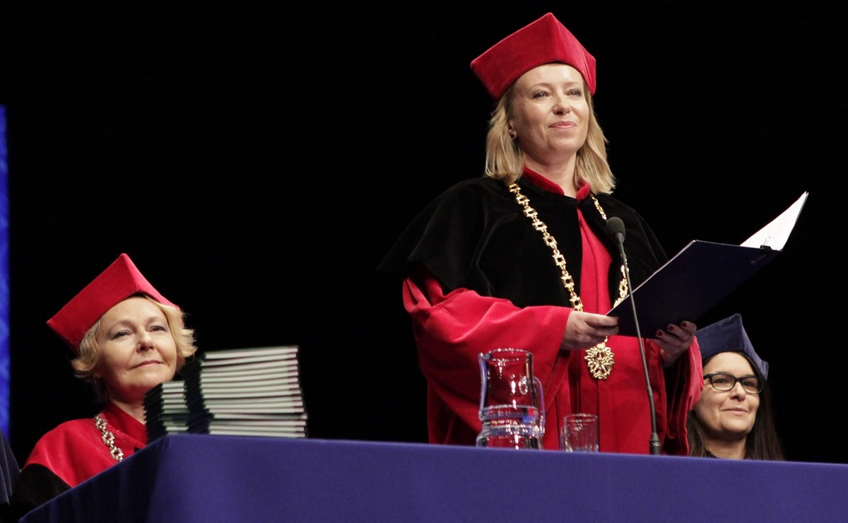 Kraków: uczelnia wydała osobny komunikat z prośbą, żeby nie znęcać się nad nowymi studentami