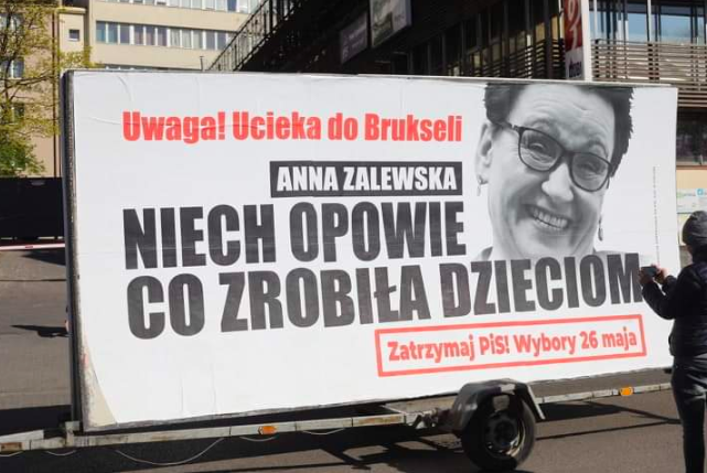 Nowe billboardy Koalicji Europejskiej