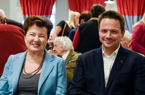 Trzaskowski ma 2 miliony majątku. To o 4 miliony mniej niż Gronkiewicz-Waltz