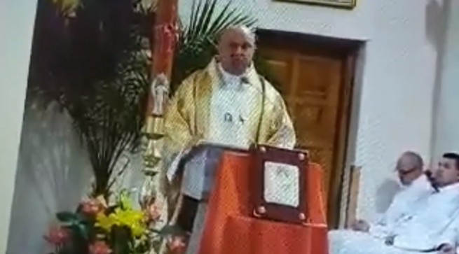 Proboszcz o debacie prezydenckiej: mamy 9 idiotów i kłamców, są poza Kościołem