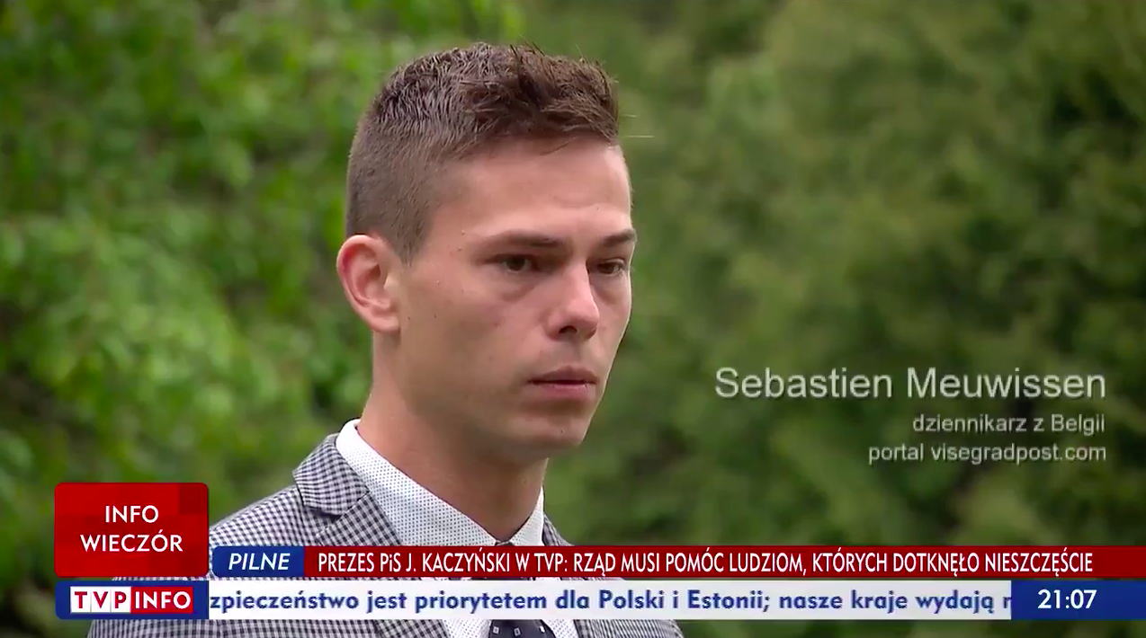 "Dziennikarz z Belgii" krytykujący Tuska w TVP Info okazał się być też stażystą w TVP