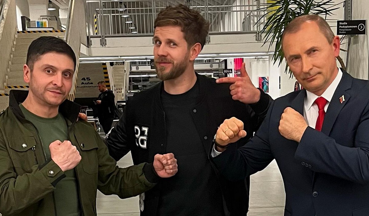 Królikowski chce zarobić na wojnie. Promuje cyrkową walkę MMA "Putina" z "Zełenskim"