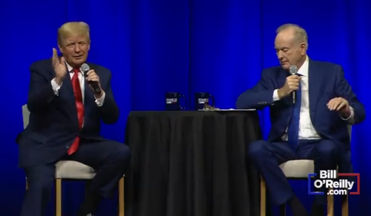 Trump na spotkaniu z sympatykami przyznał się do dawki przypominającej, został wygwizdany i ogólnie zrobiło się niemiło