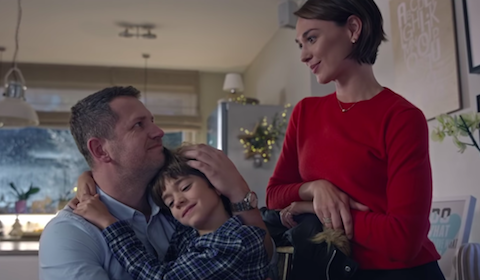 Komisja Etyki Reklamy: reklama T-Mobile szkodliwa dla dzieci z rozbitych rodzin