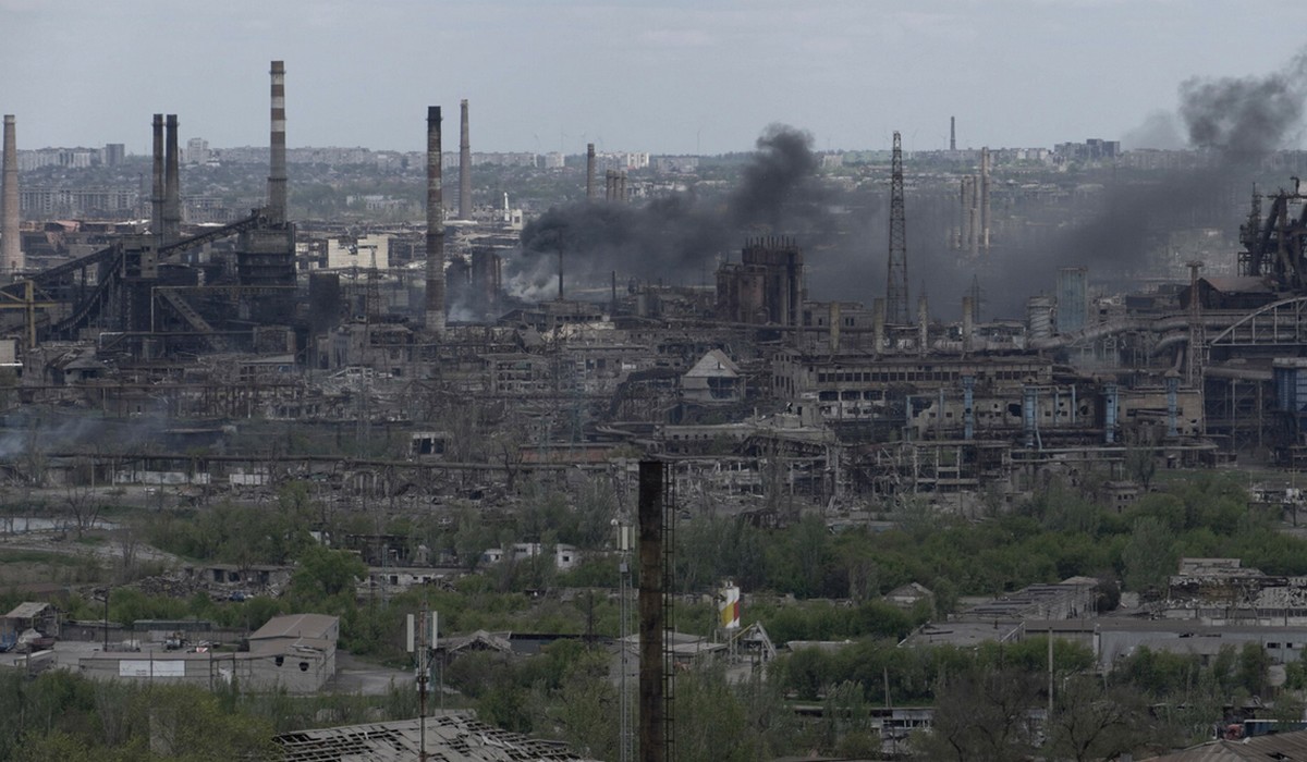 Turcja proponuje, że zajmie się ewakuacją cywilów z Azowstalu, ale Moskwie nie za bardzo się ten pomysł podoba