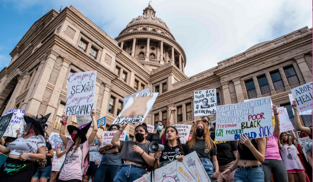 Sąd w Teksasie jednak zablokował ustawę antyaborcyjną