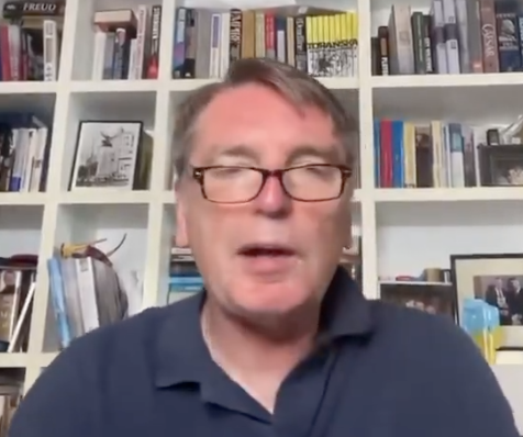 Lis mocno o sobie i o Szymonie Hołowni