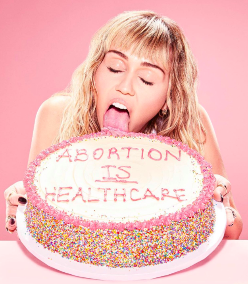 Miley Cyrus: aborcja to opieka zdrowotna