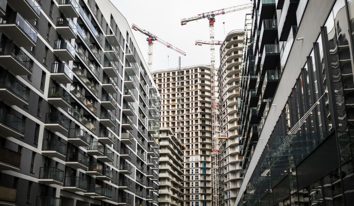 Według Eurostatu jesteśmy w czołówce państw z problemem przeludnienia w domach