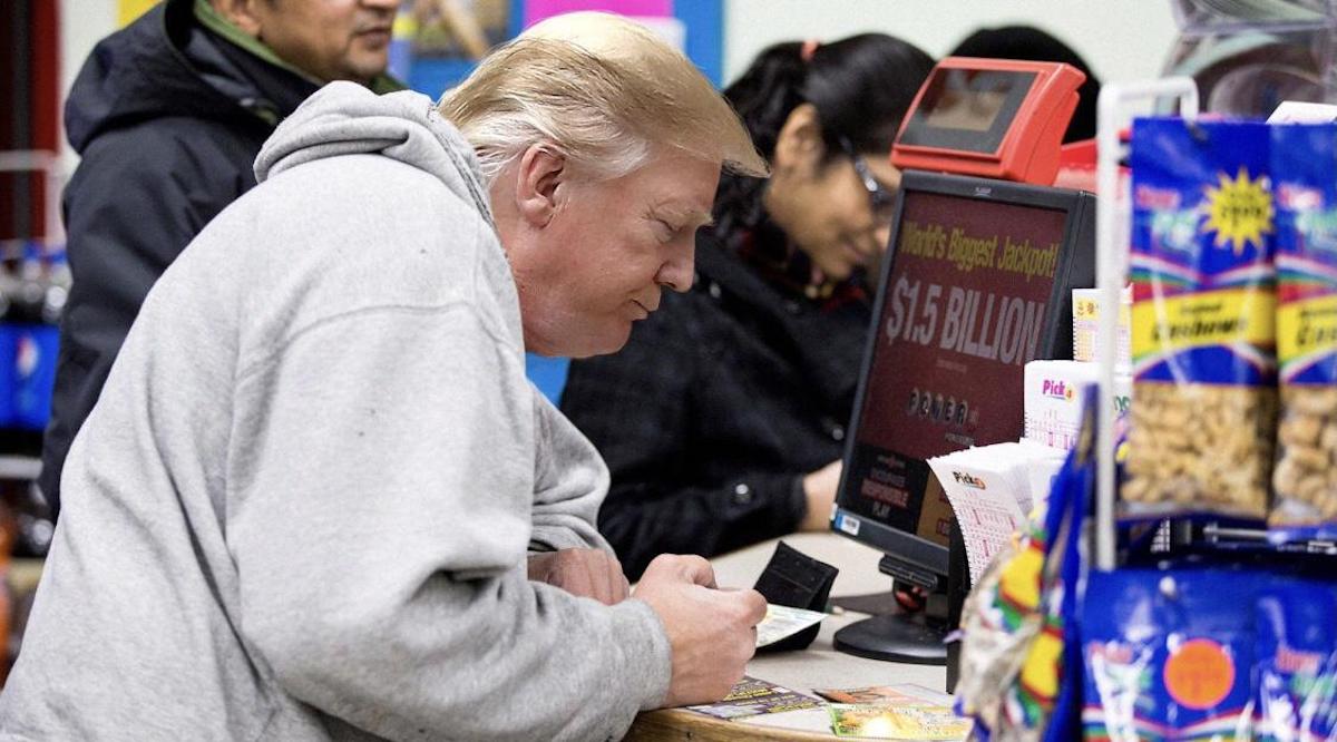 Trump krytykowany po ujawnieniu podatków: to biedny staruszek, który dostał państwowe mieszkanie