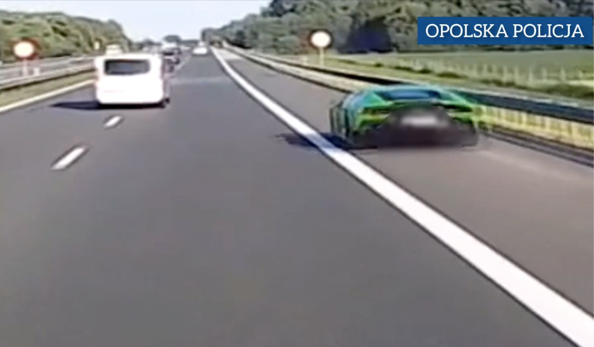 Policja szuka właściciela lamborghini, któremu strasznie śpieszyło się na A4