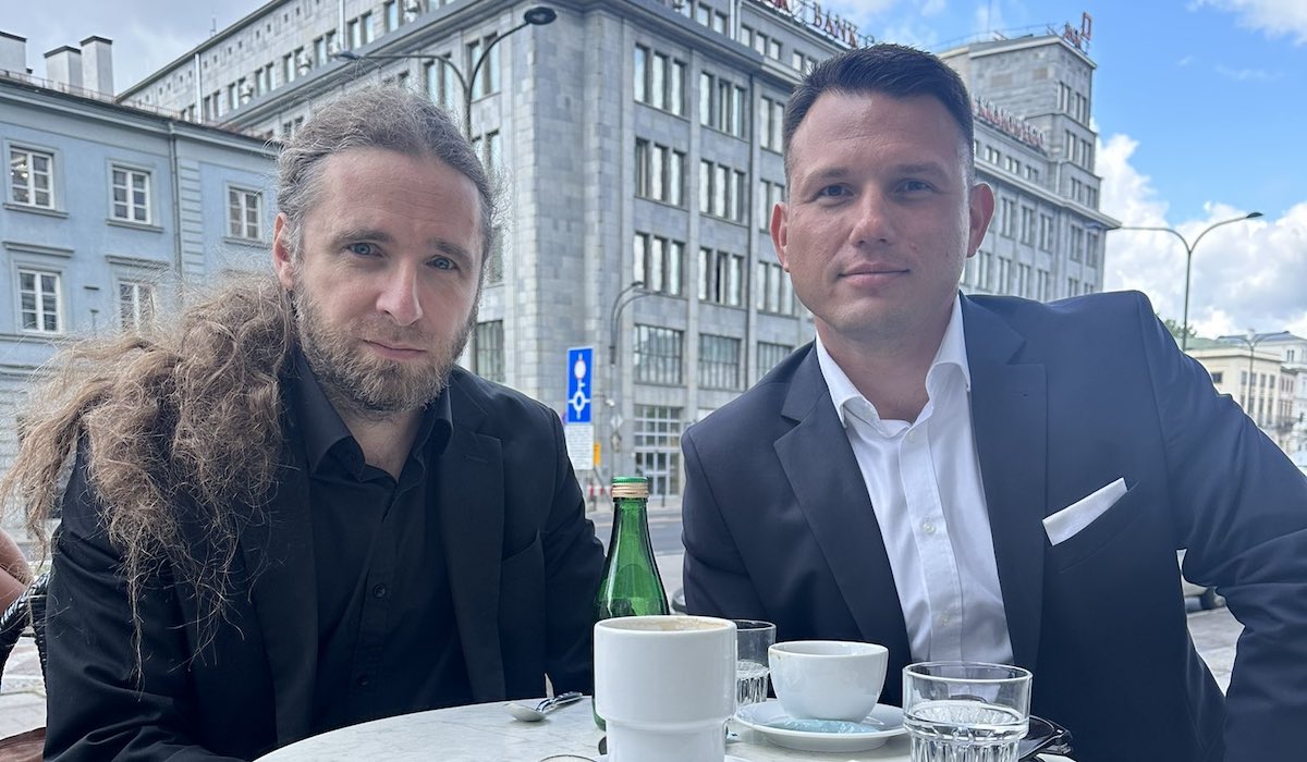 Sośnierz po 5 miesiącach wraca do Konfederacji i tłumaczy, że teraz to już jest zupełnie inna partia