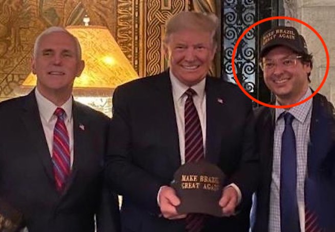 Rzecznik Jaira Bolsonaro ma koronawirusa, niedawno spotkał się z Trumpem