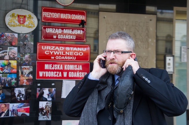 Wybory w Gdańsku: komitet Brauna nielegalnie podmieniał tusz do stemplowania kart