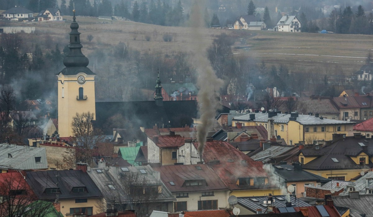 Nowy Targ ma wielki problem ze smogiem, więc teraz stacja robiąca pomiary będzie na obrzeżach miasta