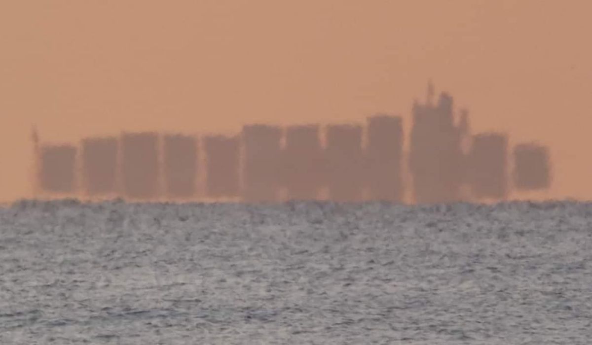 Barcelona: pływające miasto z 12 wieżowcami okazało się fatamorganą