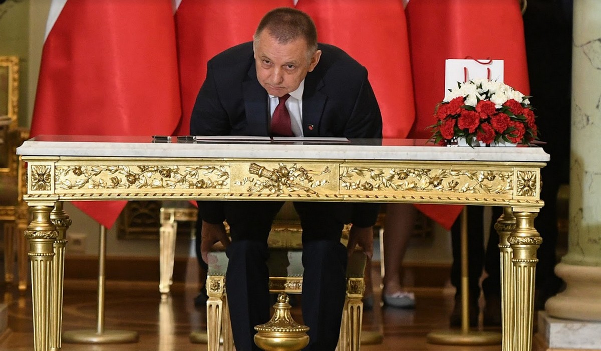 Banaś dla odmiany chce, żeby CBA zajęło się kimś z NIK, konkretnie jego zastępczynią