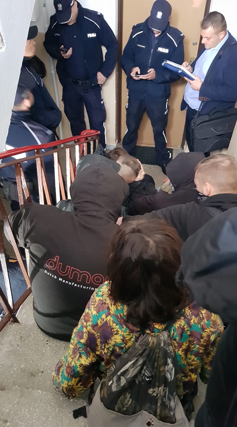 Partia Razem popiera nielegalne blokady eksmisji