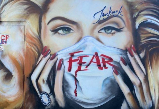 Street art inspirowany pandemią