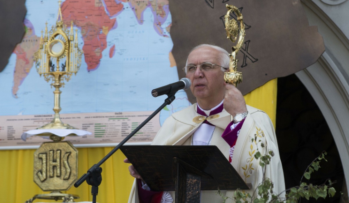 Abp Depo postanowił skrytykować na Jasnej Górze "Imagine" Johna Lennona, "słodko-trująca utopia"