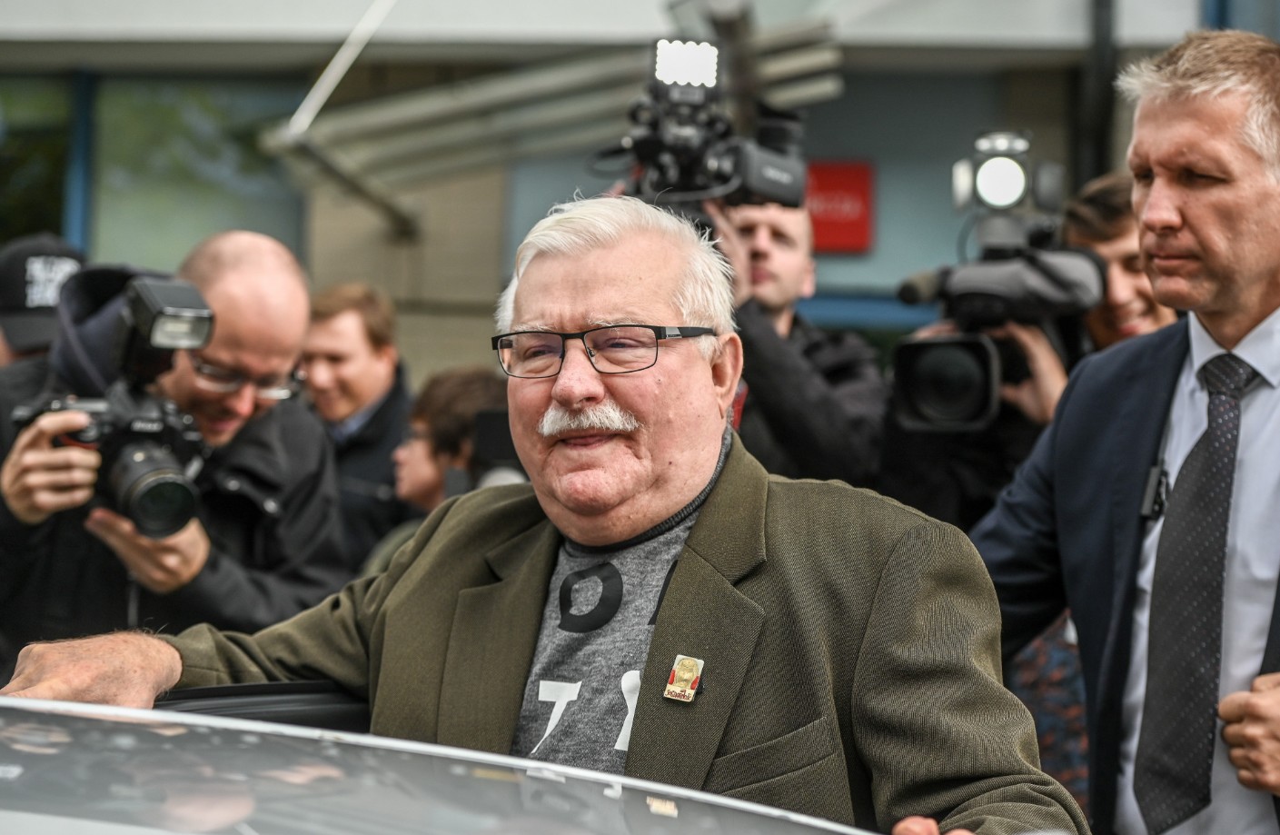 Lech Wałęsa zapowiada szturm na siedzibę Kaczyńskiego w razie zwycięstwa Dudy
