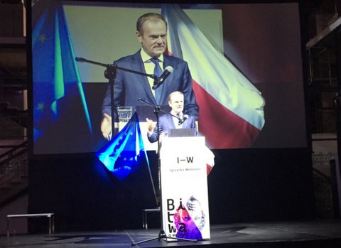 Ostre wystąpienie Tuska: "Dlaczego wy nie mielibyście pokonać współczesnych bolszewików?"