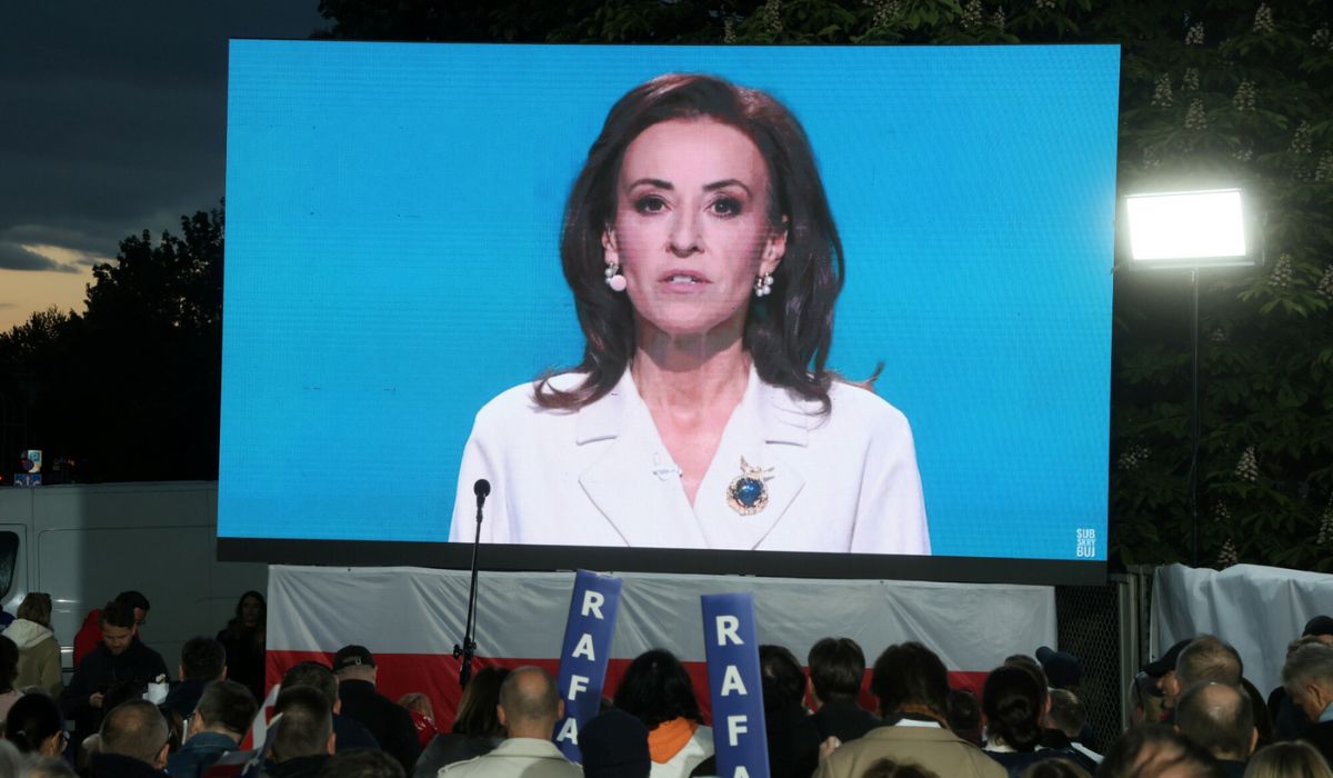 Pracownicy TVP dostaną 15% premii za "wytężoną pracę związaną z wyborami"