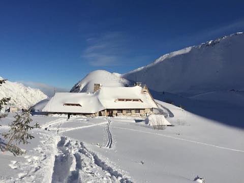 Zarządzono ewakuację z Tatr. Turysta nie chciał zejść, bo w końcu ma spokój