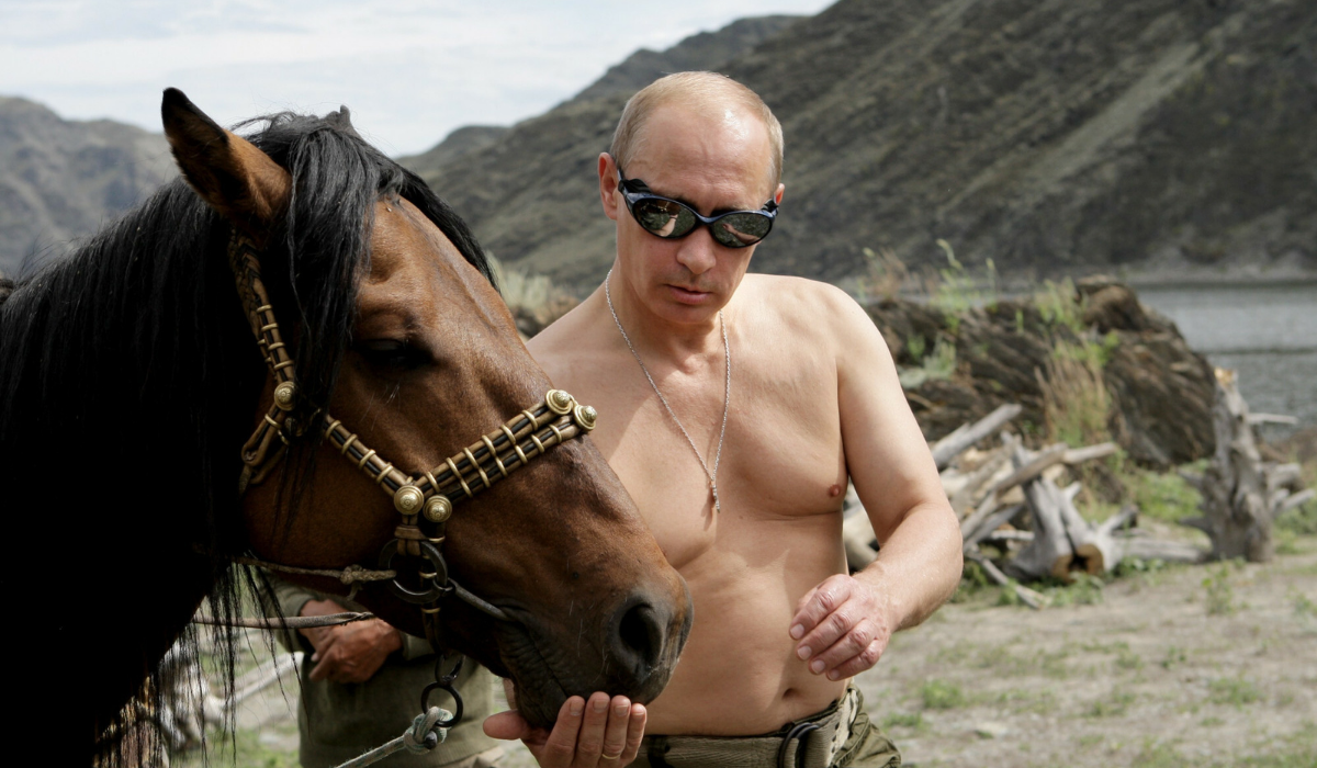 Putin zgodnie z jego oświadczeniem majątkowym klepie biedę, ma tylko 2 mieszkania, trzy auta i przyczepę