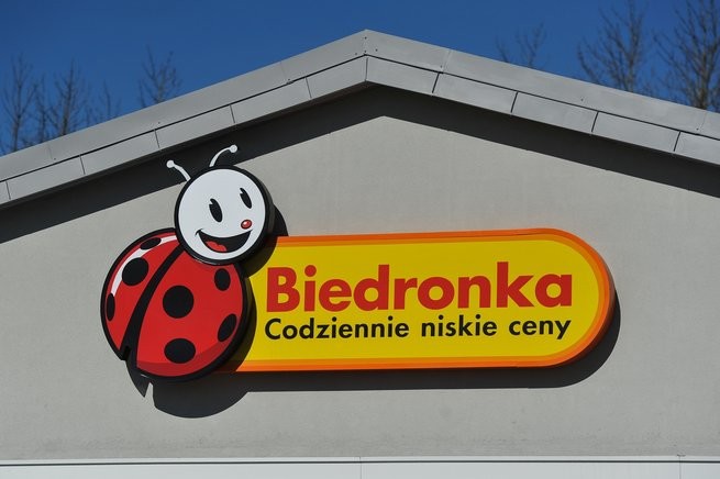 UOKiK wszczął postępowanie wobec Biedronki. Chodzi o naruszanie zbiorowych interesów konsumentów