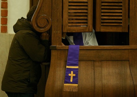 Belgia: ksiądz po spowiedzi nie powstrzymał człowieka przed samob*jstwem