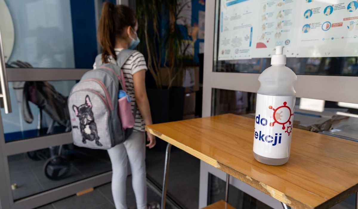 Rzecznik Praw Dziecka proponuje, żeby o zdalnej edukacji decydowali rodzice