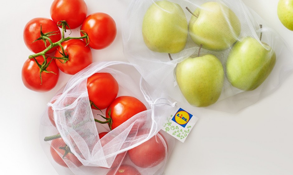 Lidl zastępuje woreczki foliowe woreczkami wielokrotnego użytku i bardzo dobrze robi