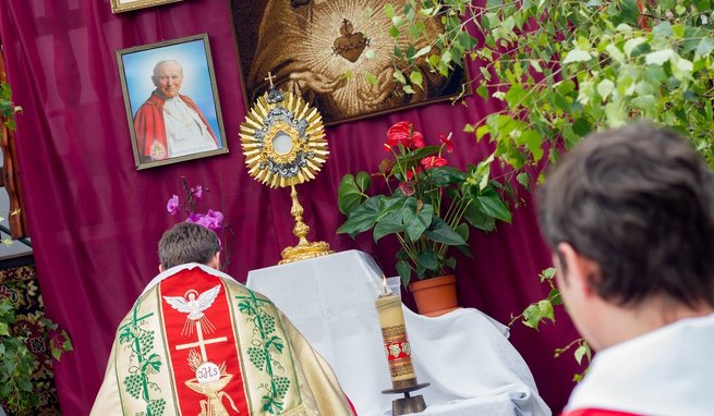 Kościelny inspektor ochrony danych twierdzi, że Kościół wcale nie musi przestrzegać zasad RODO przy apostazji