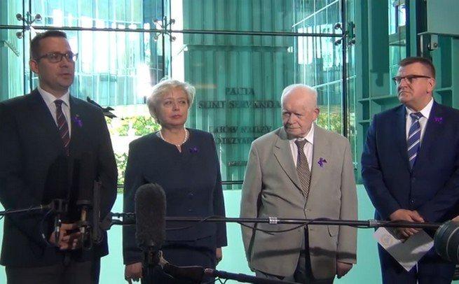 Wyrok TSUE: polskie przepisy o wieku emerytalnym sędziów niezgodne z prawem