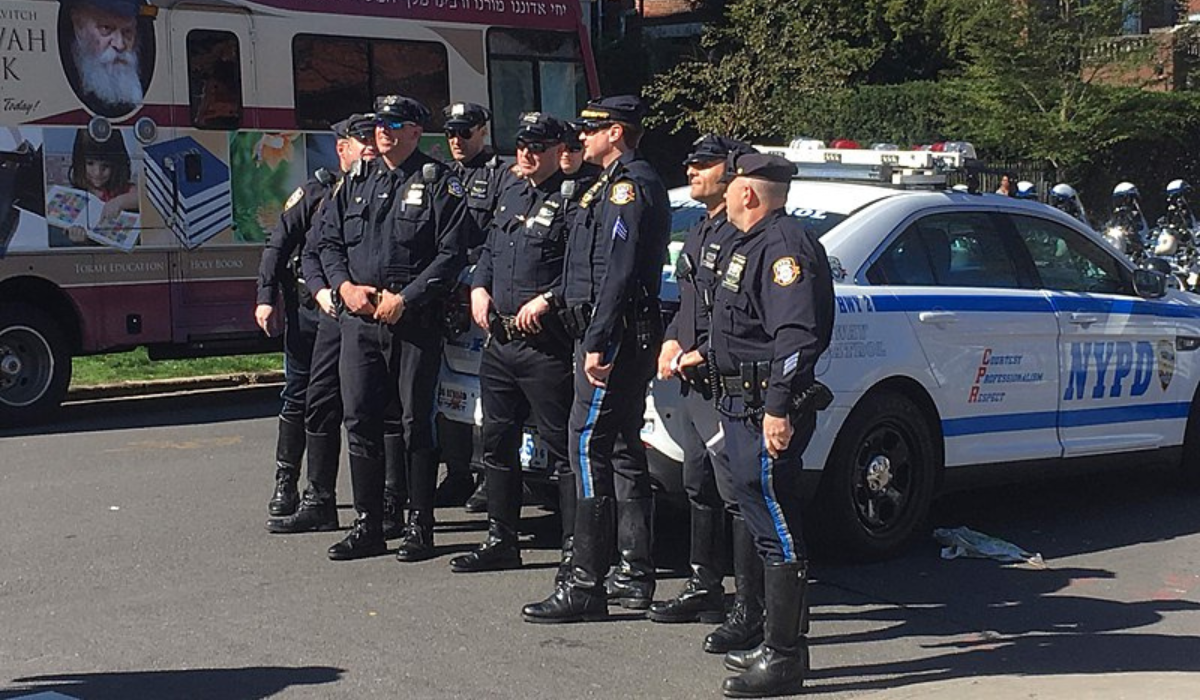 Nowy Jork: masowe odejścia z policji, funkcjonariusze skarżą się na rosnącą przestępczość