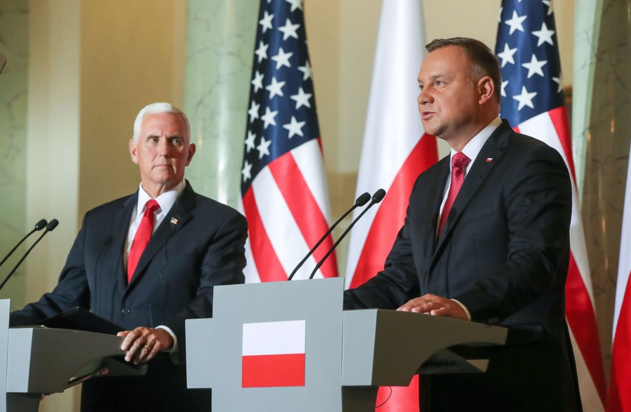 Mike Pence zapowiedział, że Polska nie wprowadzi podatku dla amerykańskich korporacji