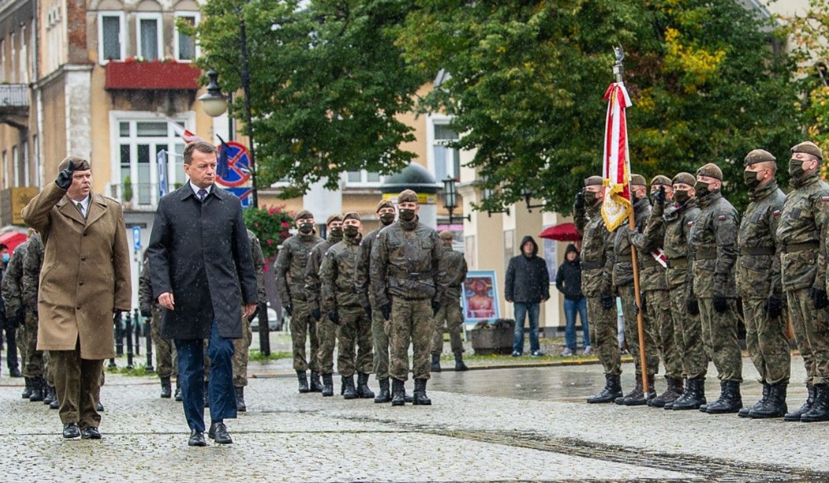 Szef MON chwali sukces WOT: prawie cztery razy więcej żołnierzy w dwa lata