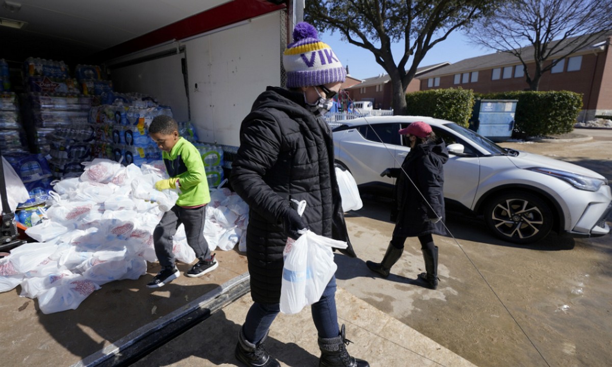 USA: rośnie liczba ofiar zimy w Teksasie, często przez rozpaczliwe próby ogrzania się