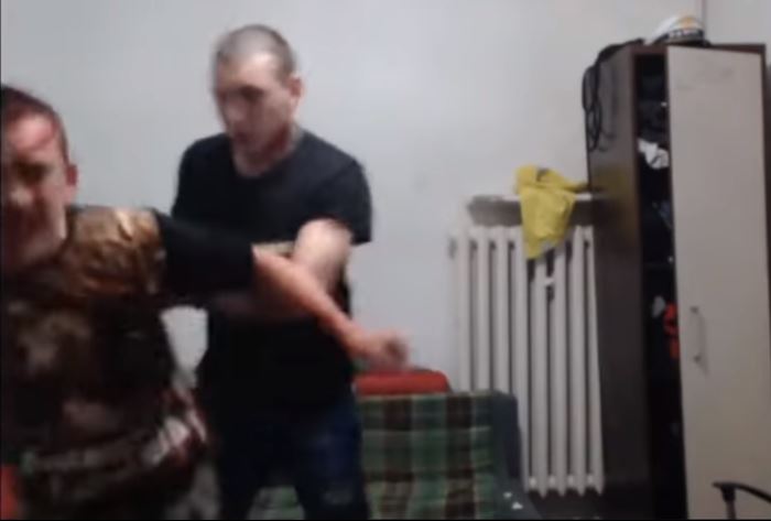 Patostreamer usiłował zabić drugiego na żywo. YouTube: ¯\_(ツ)_/¯