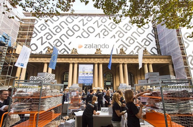 Szefostwo Zalando obcina pensje, ale sobie, nie pracownikom