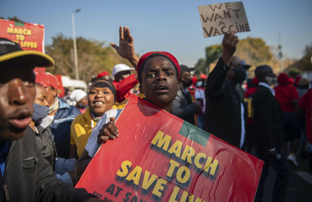 Szef ONZ apeluje o 8 miliardów dolarów, aby zaradzić nierównościom w dostępie do szczepionek