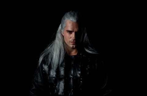 Henry Cavill jako "Wiedźmin". Netflix pokazał Geralta