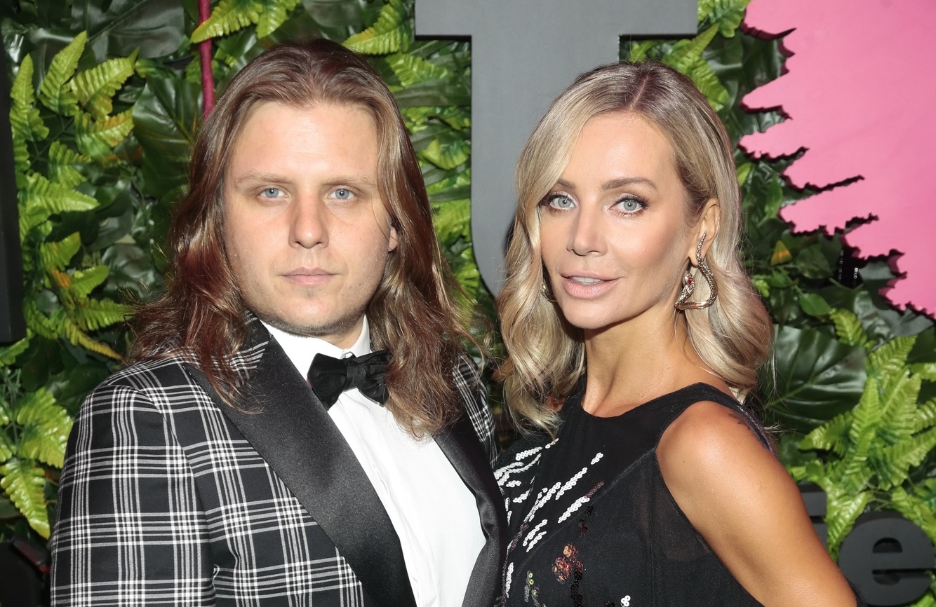 Mazury: trwają poszukiwania mężczyzny, który wypadł z motorówki. Onet: to Piotr Woźniak-Starak