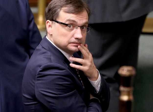 Jest raport Helsińskiej Fundacji Praw Człowieka o reformie w polskich sądach
