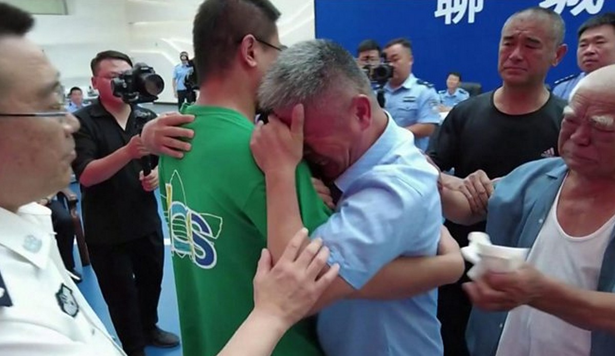 Chiny wzruszyły się historią ojca, który szukał syna prawie 24 lata