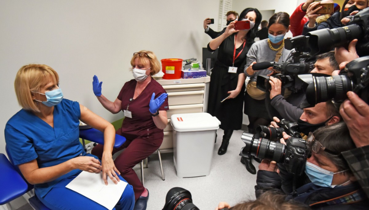 Osoby z niepełnosprawnościami wystosowały petycję o dopisanie ich do pierwszej grupy szczepień