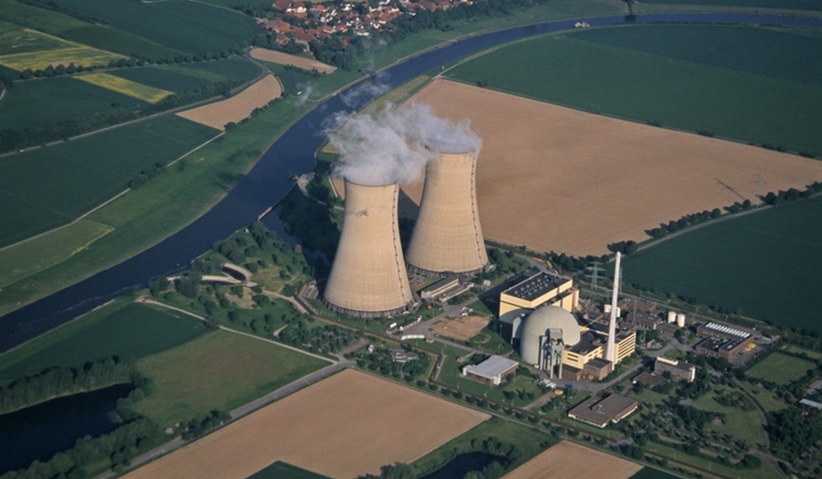 Ministerstwo zrobiło badanie, czy Polacy chcą elektrowni jądrowych i 74% jest na tak